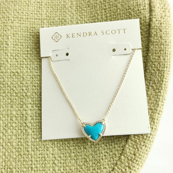 BRAND NEW Kendra Scott Ari Heart Necklace Gold Turquoise - Picture 1 of 3